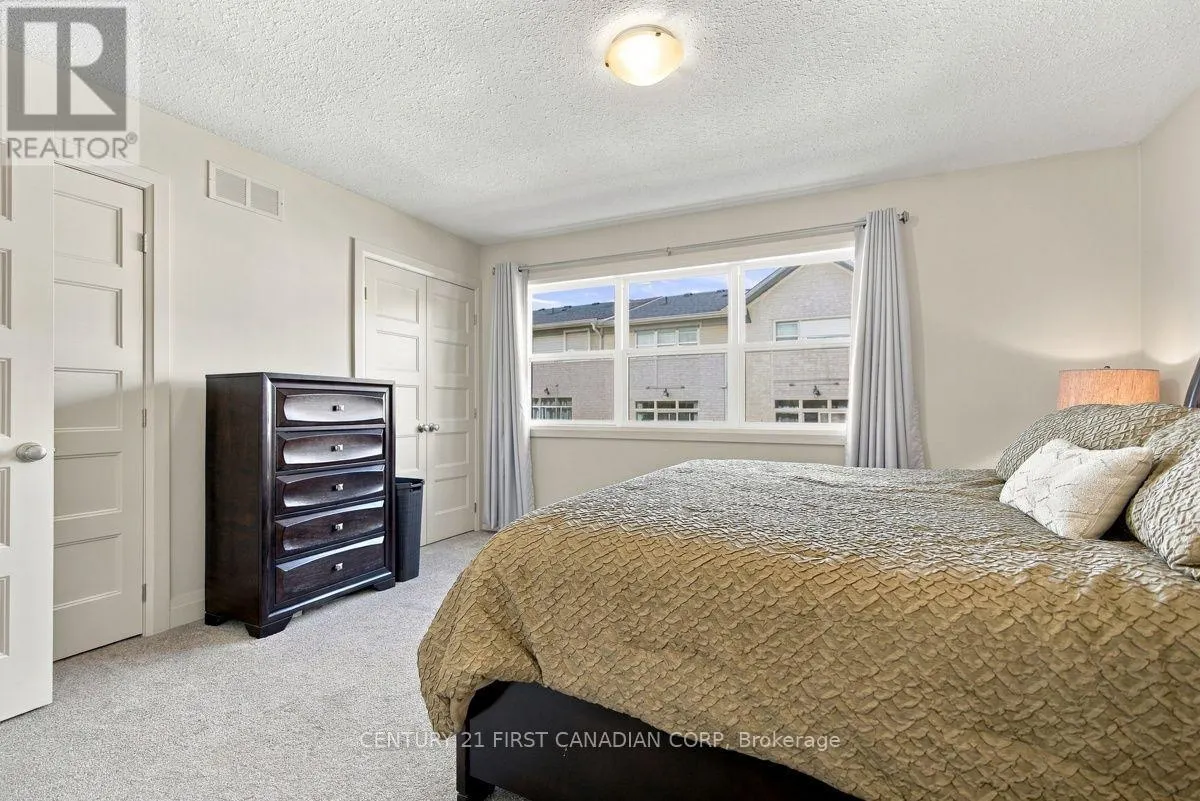 58 - 3025 SINGLETON AVENUE #58