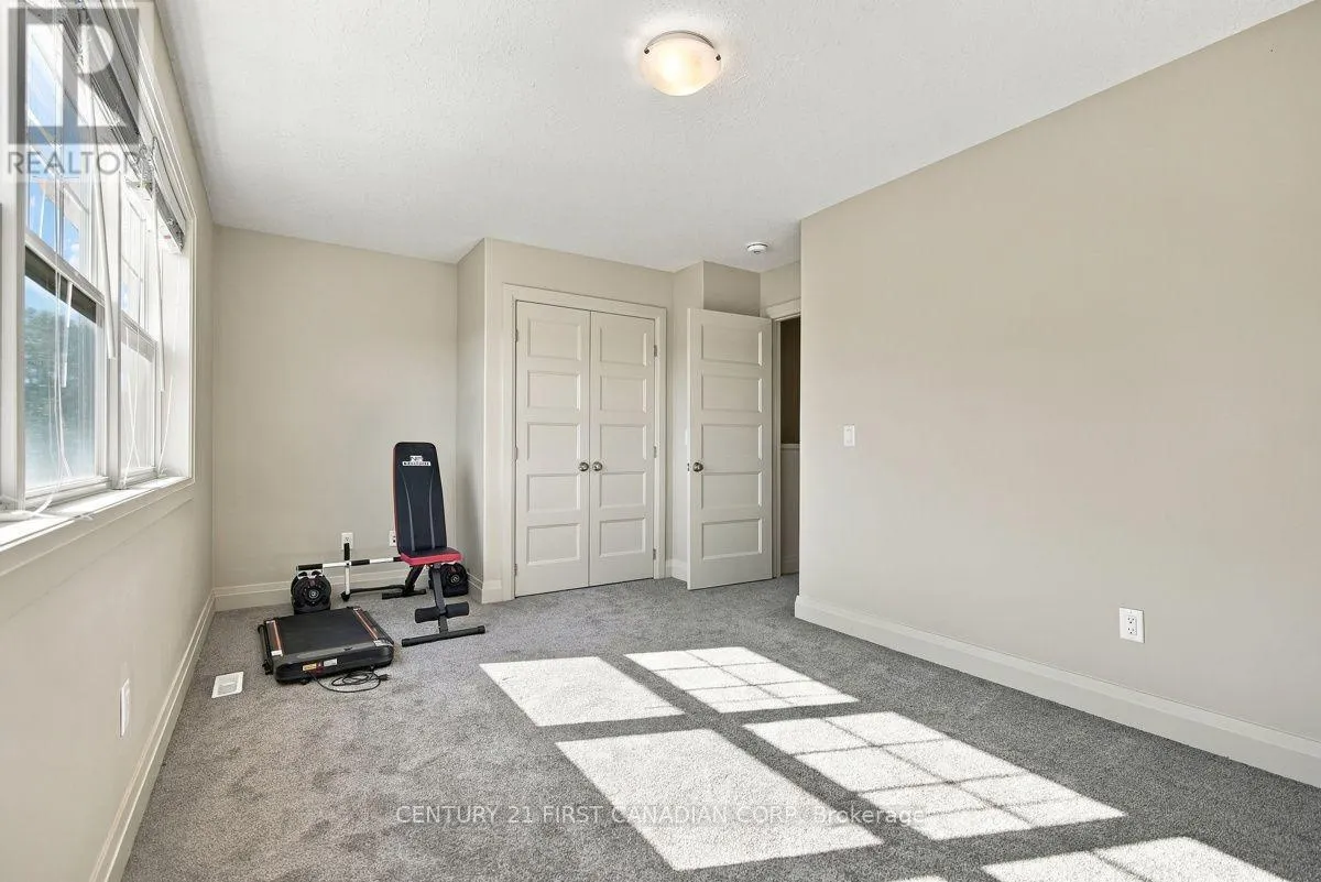 58 - 3025 SINGLETON AVENUE #58