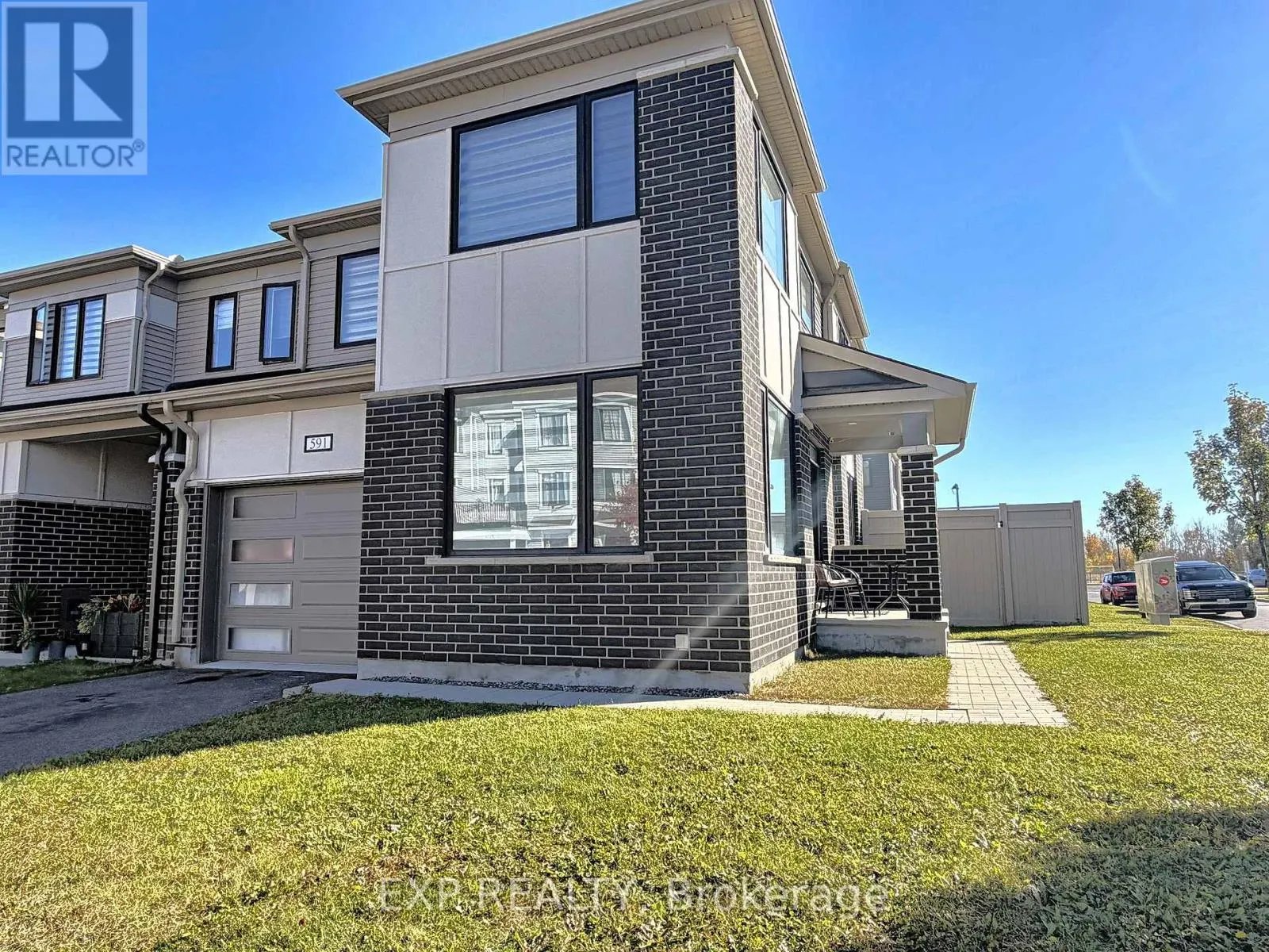 591 CATLEAF ROW