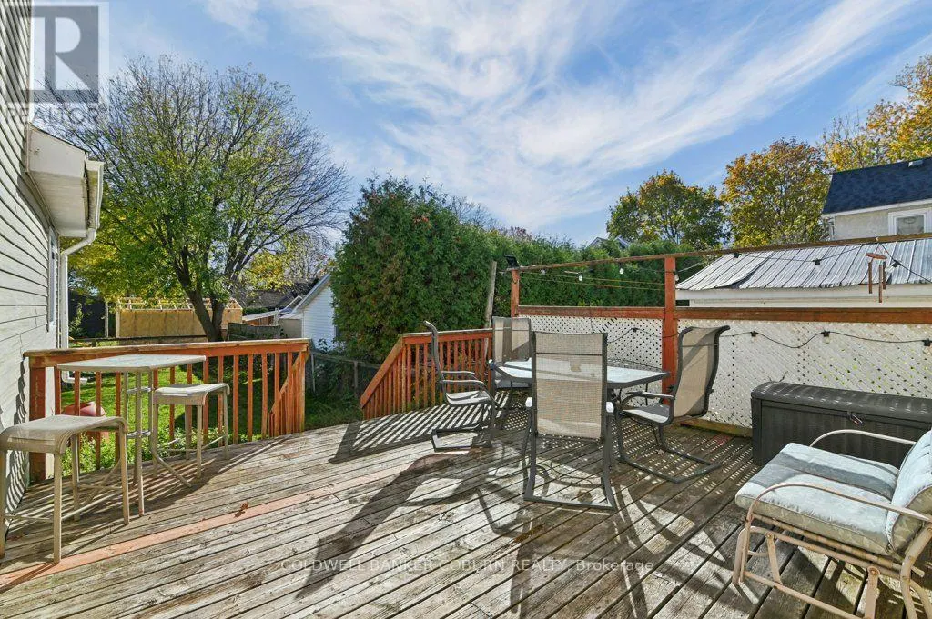 49 LAKESHORE DRIVE