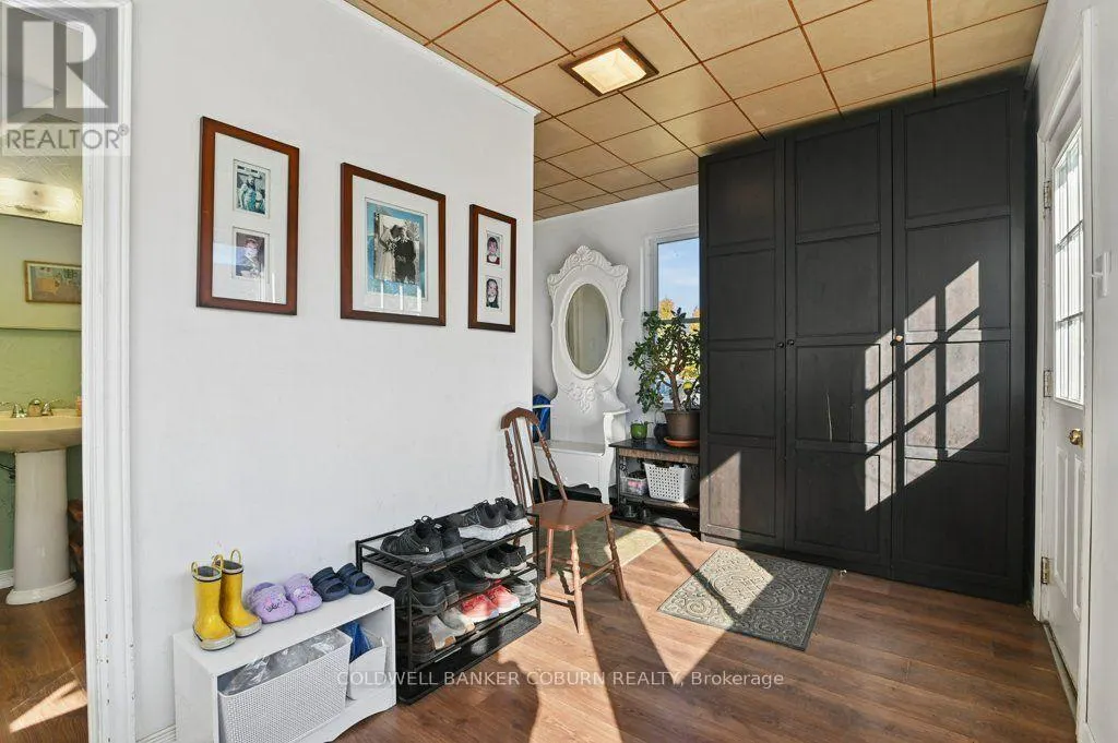 49 LAKESHORE DRIVE