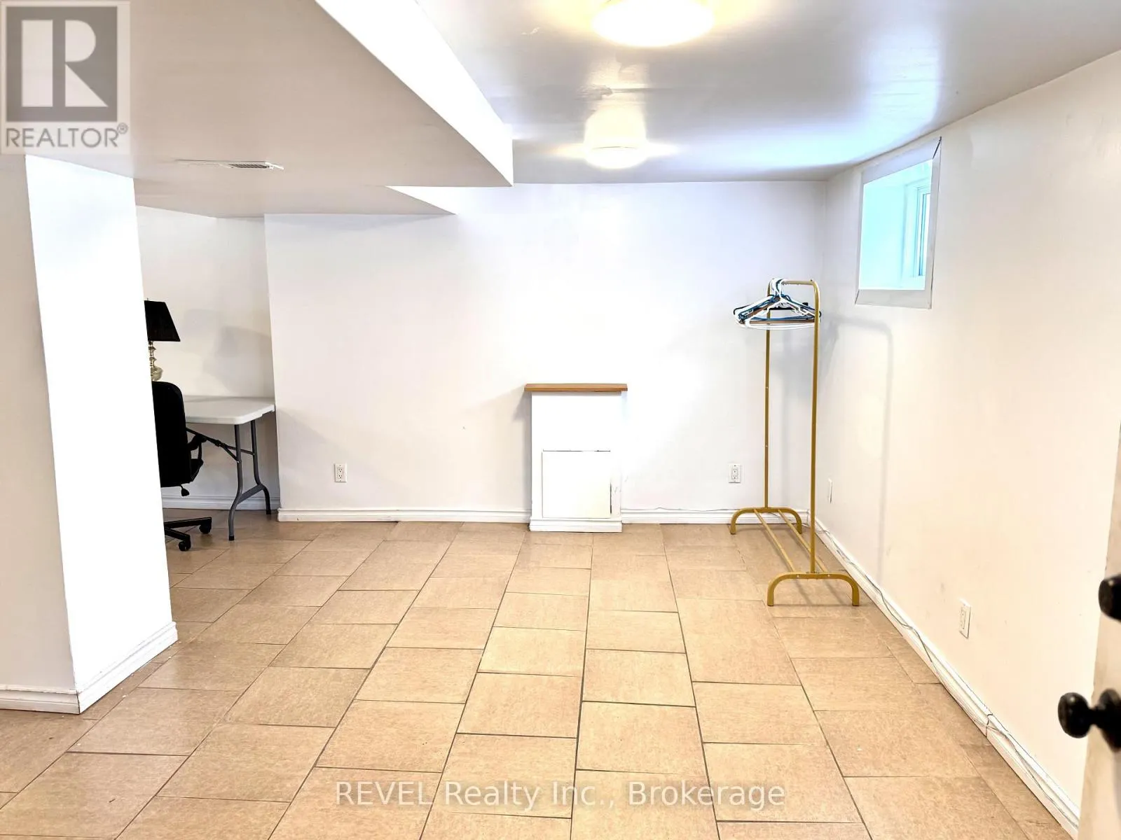BASEMENT - UNIT 3 - 6172 WILLIAM STREET