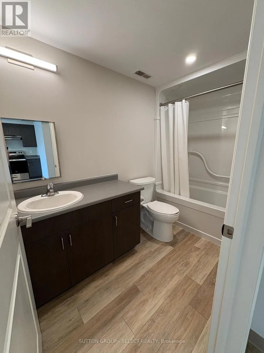 810 - 99 POND MILLS ROAD #810