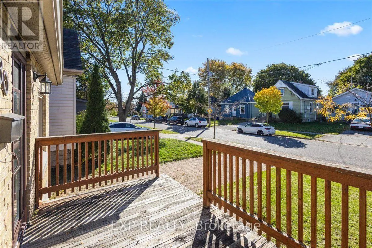 30 GLENWOOD AVENUE
