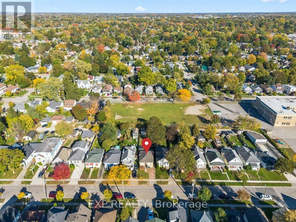 30 GLENWOOD AVENUE