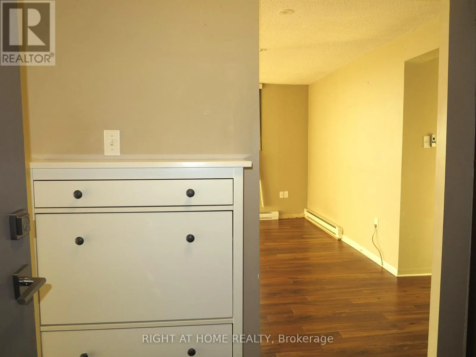 610 - 127 BELMONT DRIVE #610