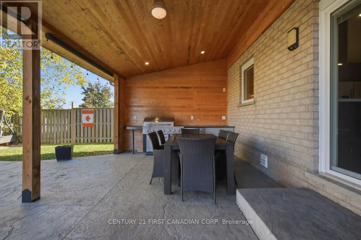 334 PLANE TREE DRIVE