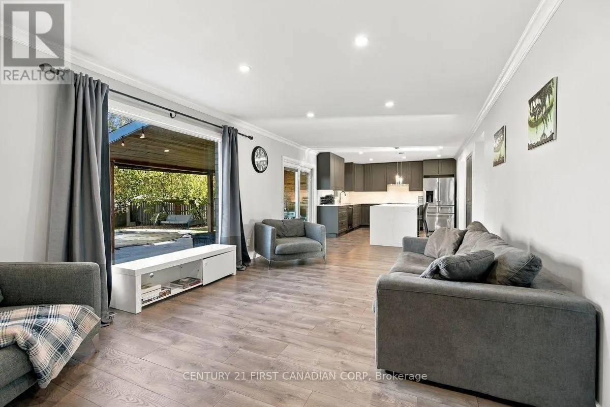 334 PLANE TREE DRIVE