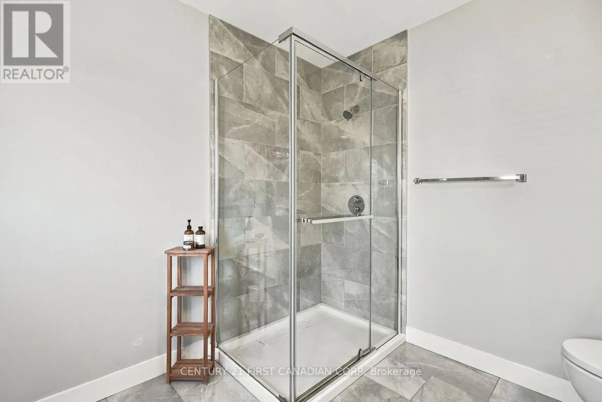 334 PLANE TREE DRIVE