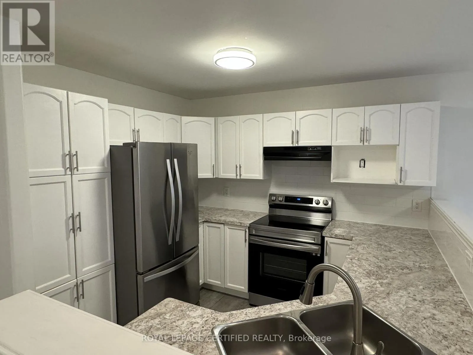 4422 CHRISTOPHER COURT