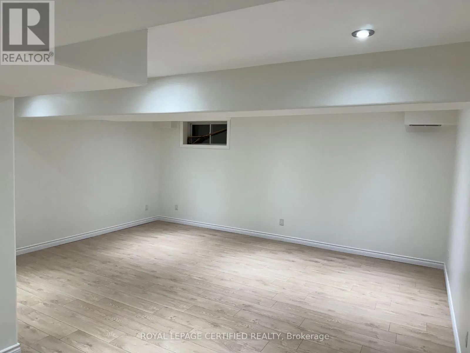 4422 CHRISTOPHER COURT