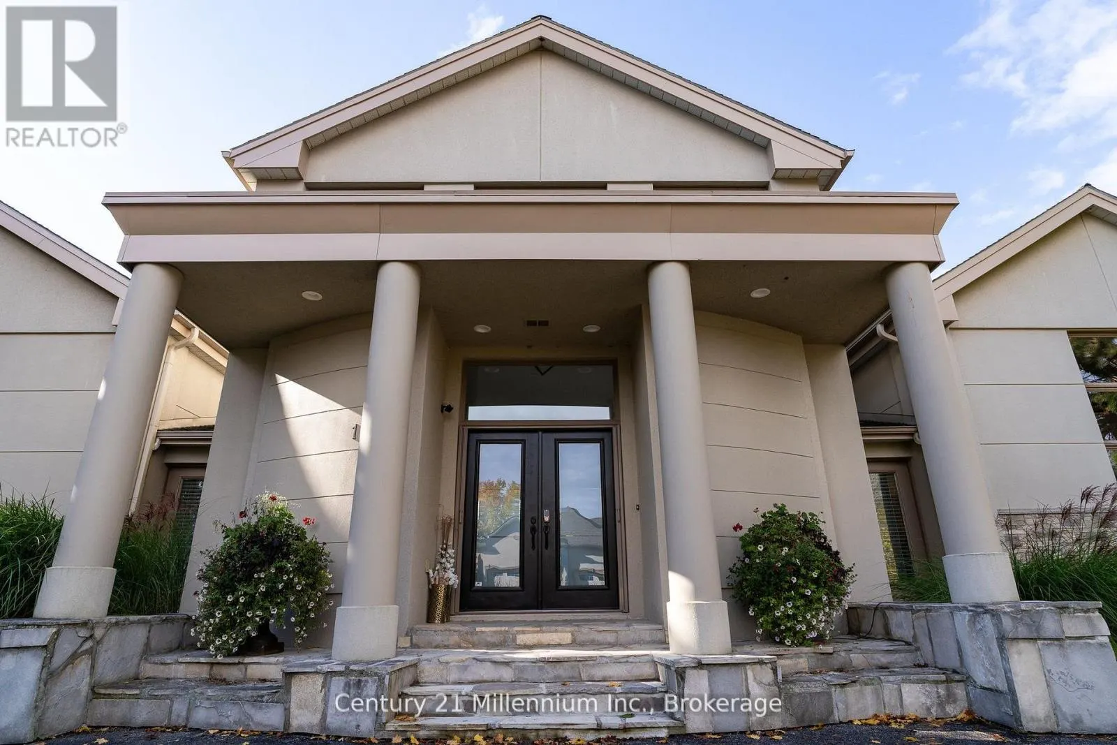 160 GRAND CYPRESS LANE