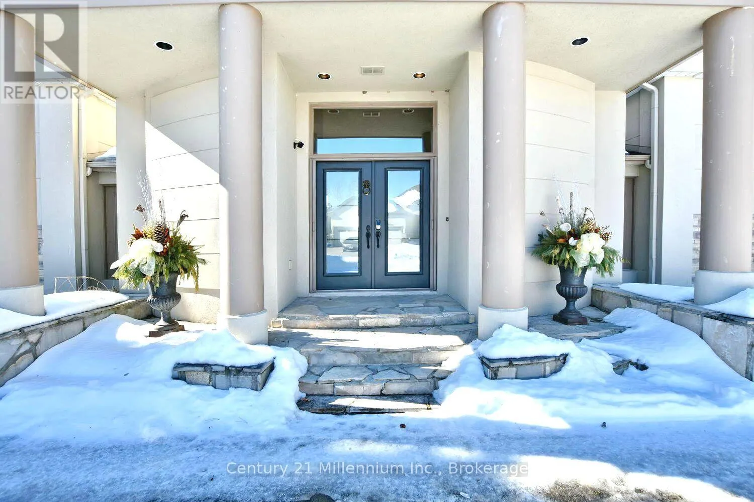 160 GRAND CYPRESS LANE