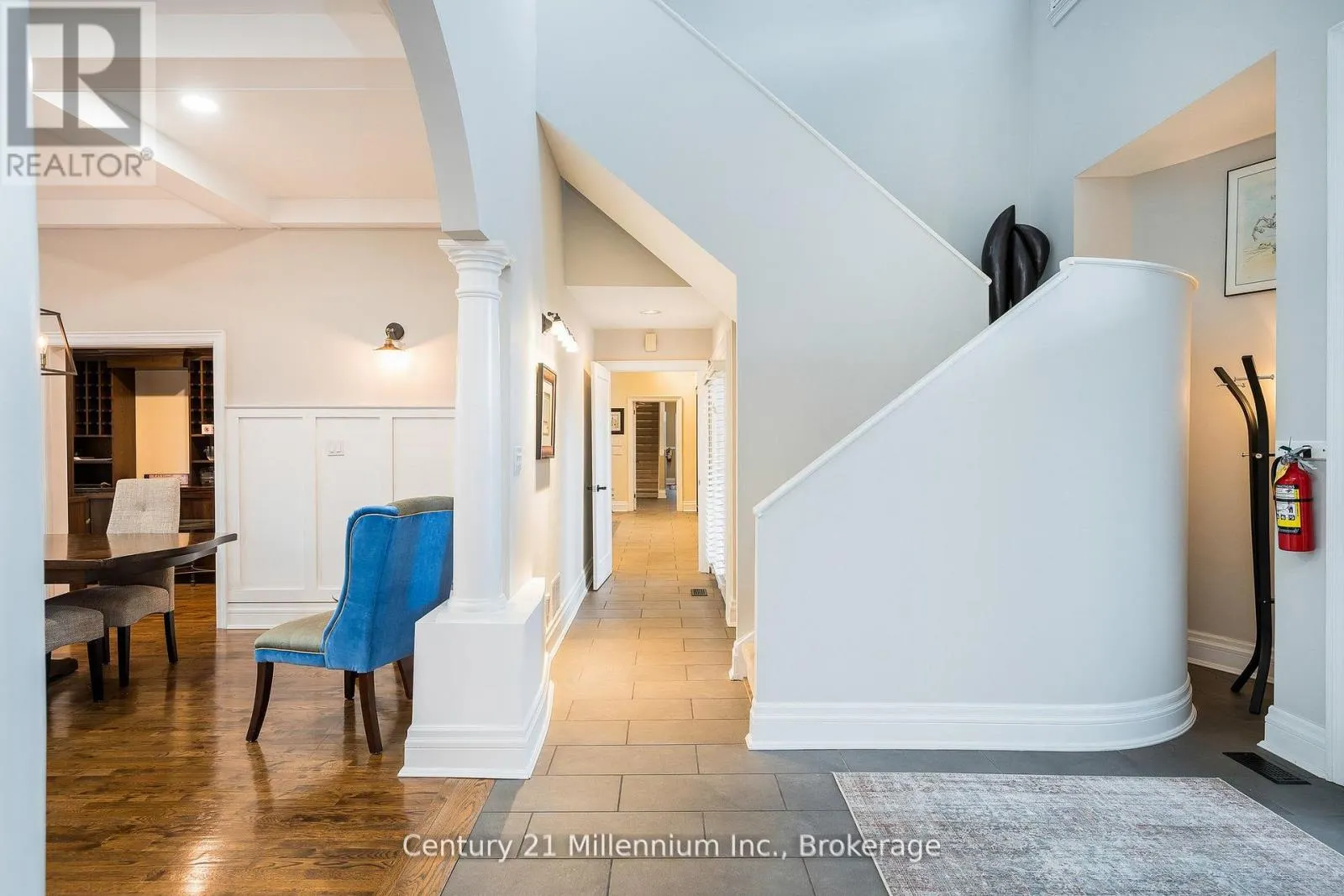 160 GRAND CYPRESS LANE