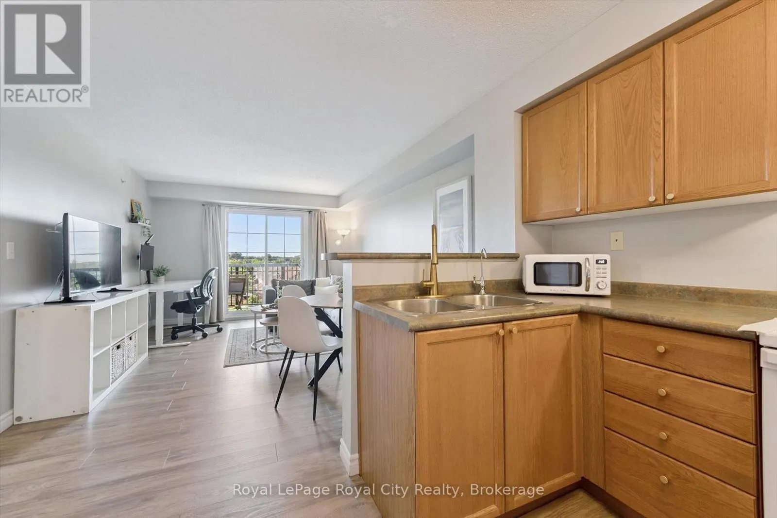 408 - 415 GRANGE ROAD #408