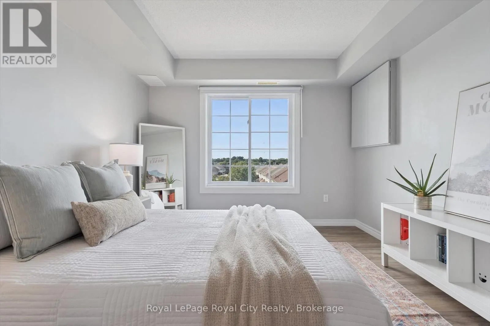 408 - 415 GRANGE ROAD #408