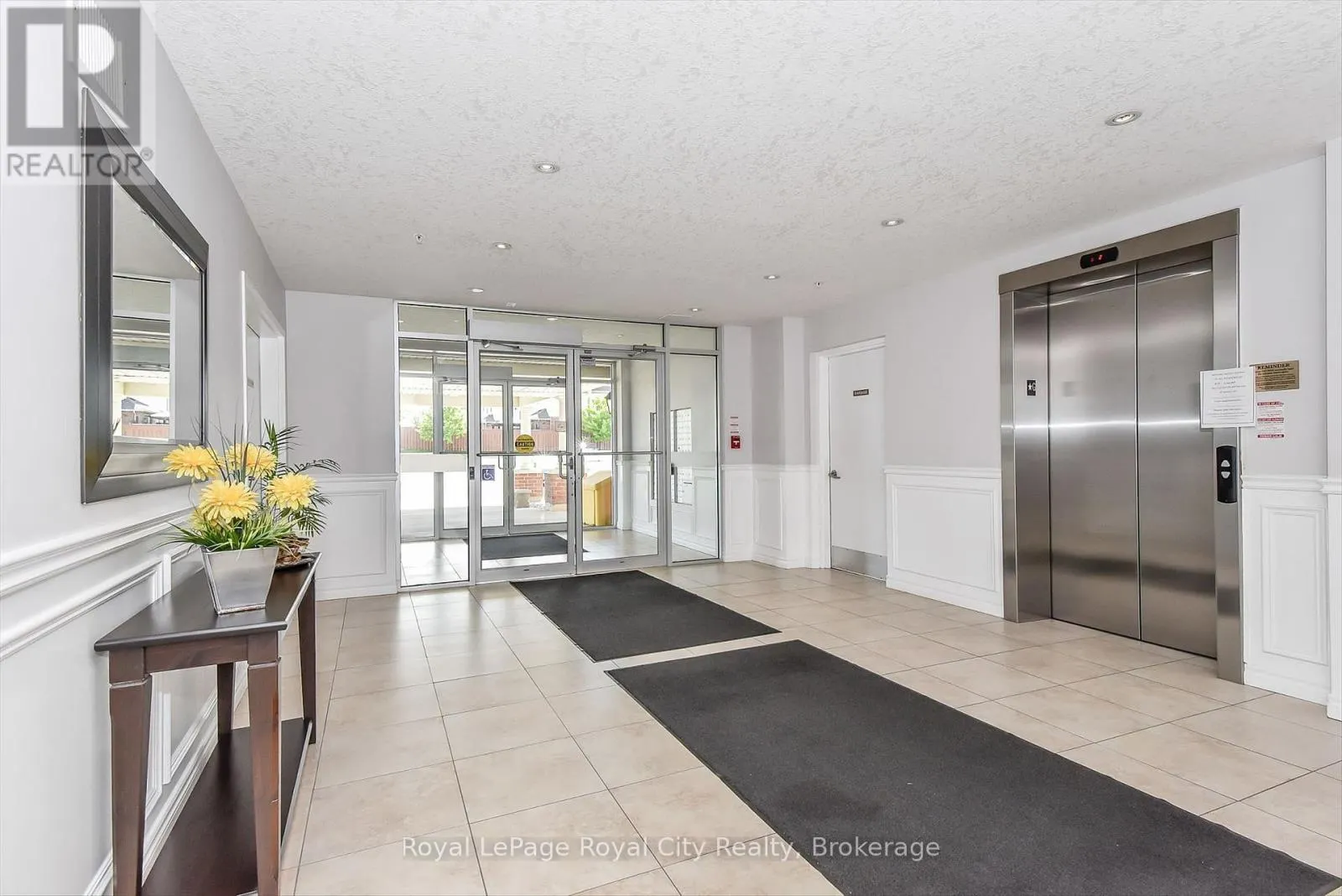 408 - 415 GRANGE ROAD #408