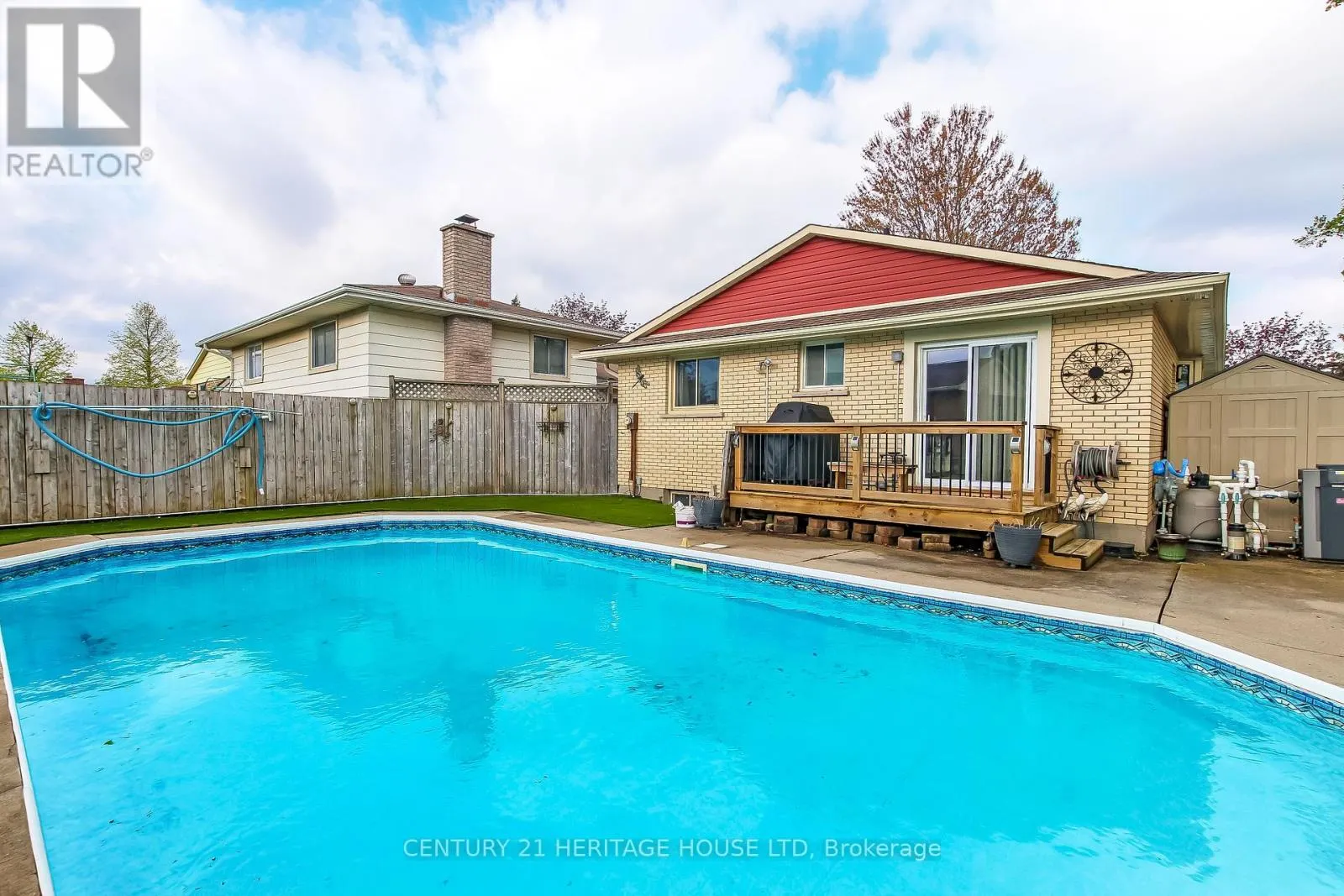 2 DAVID DRIVE