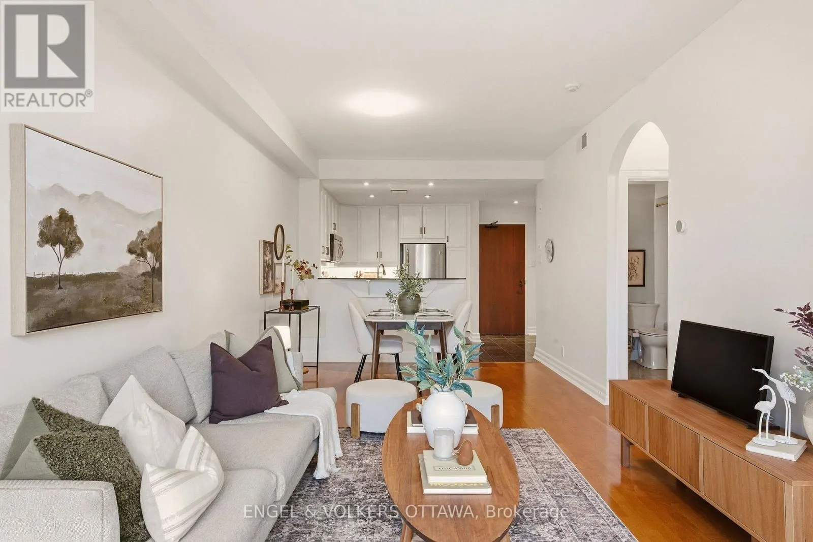 312 - 320 MCLEOD STREET