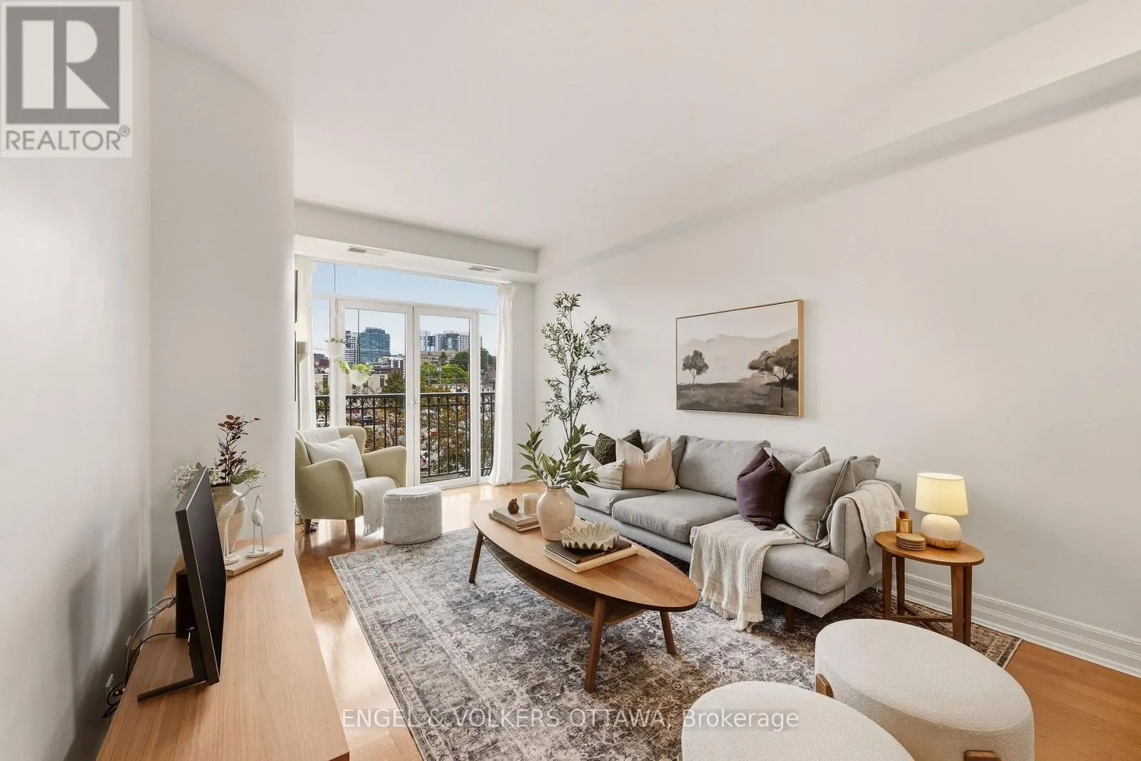 312 - 320 MCLEOD STREET