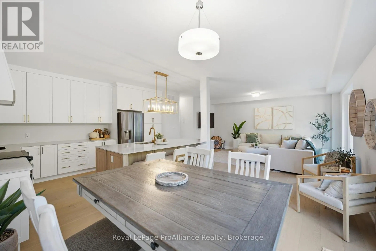 C - 431 ORCHARD AVENUE #C