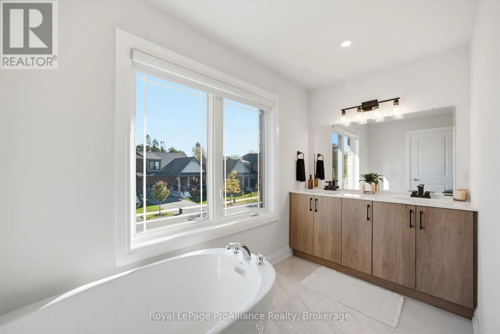 C - 431 ORCHARD AVENUE #C