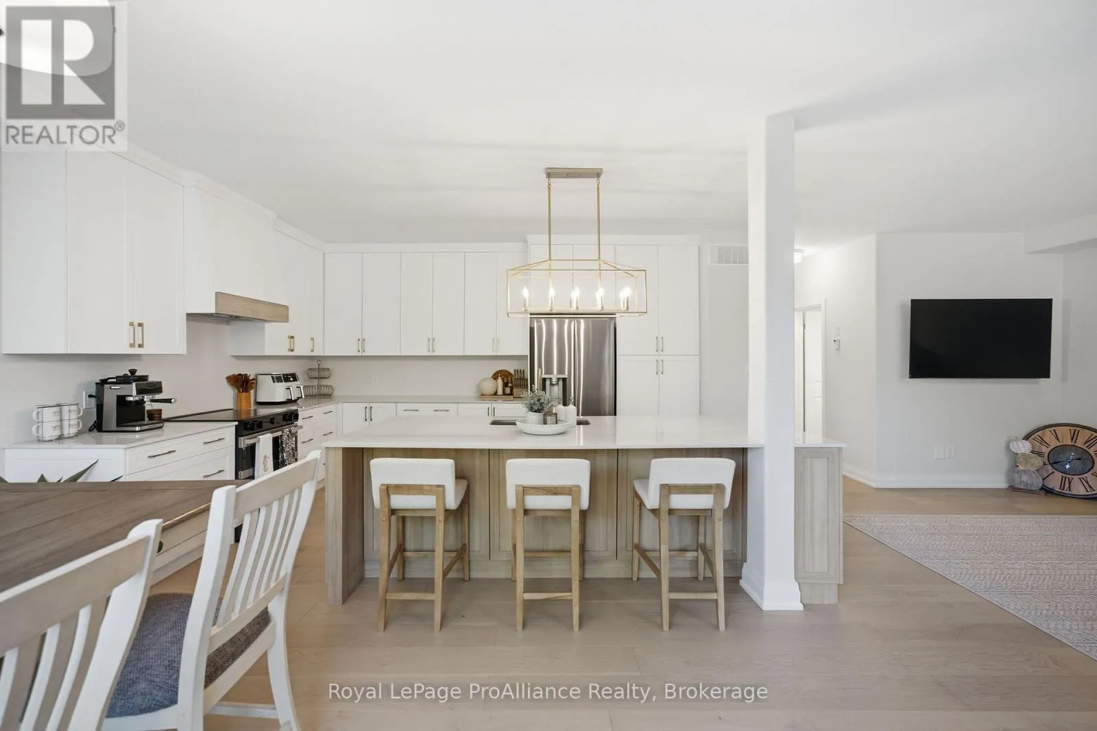 C - 431 ORCHARD AVENUE #C