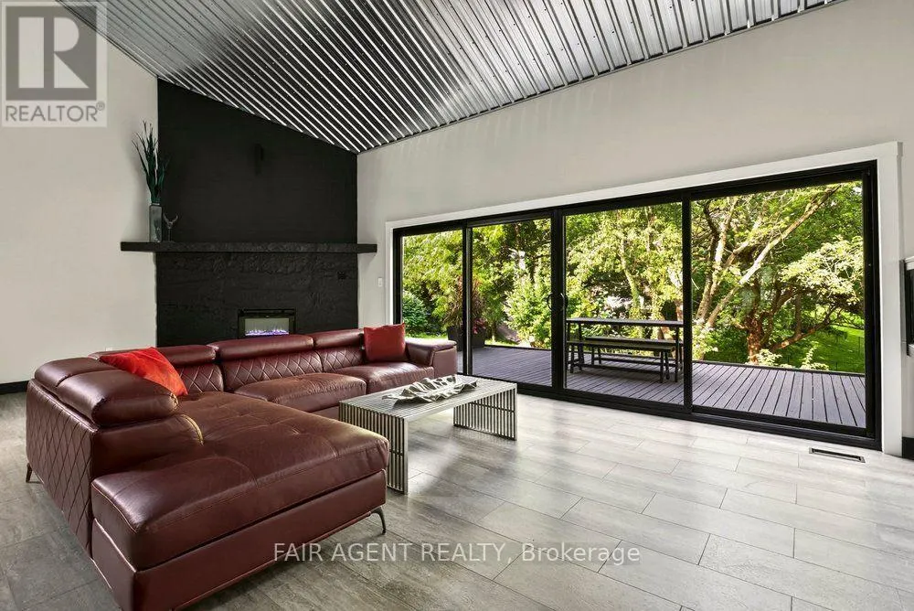 5 FIRELANE 14B ROAD