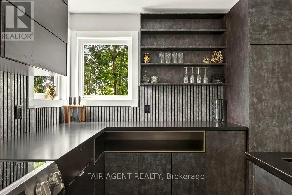 5 FIRELANE 14B ROAD