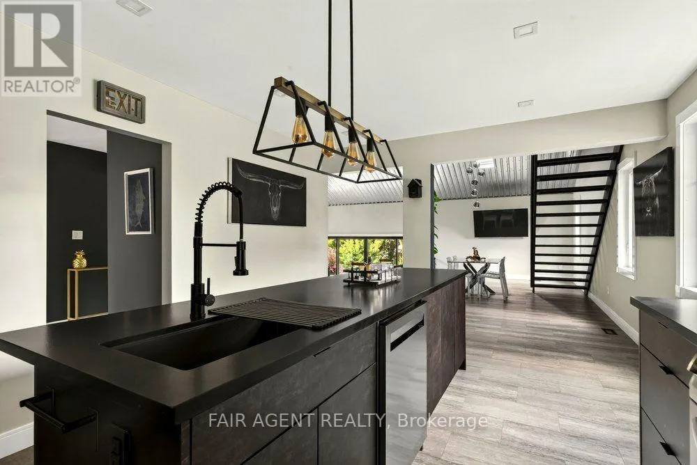 5 FIRELANE 14B ROAD