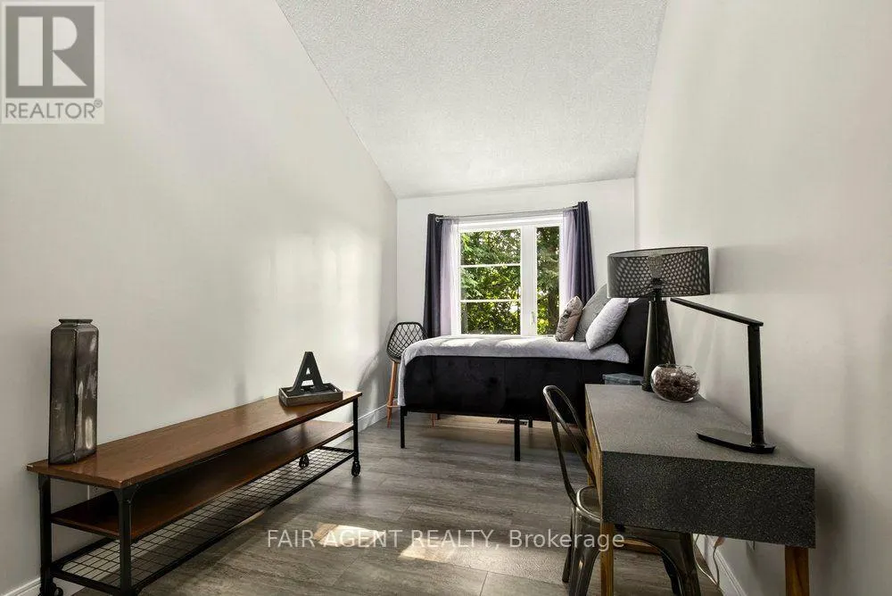 5 FIRELANE 14B ROAD