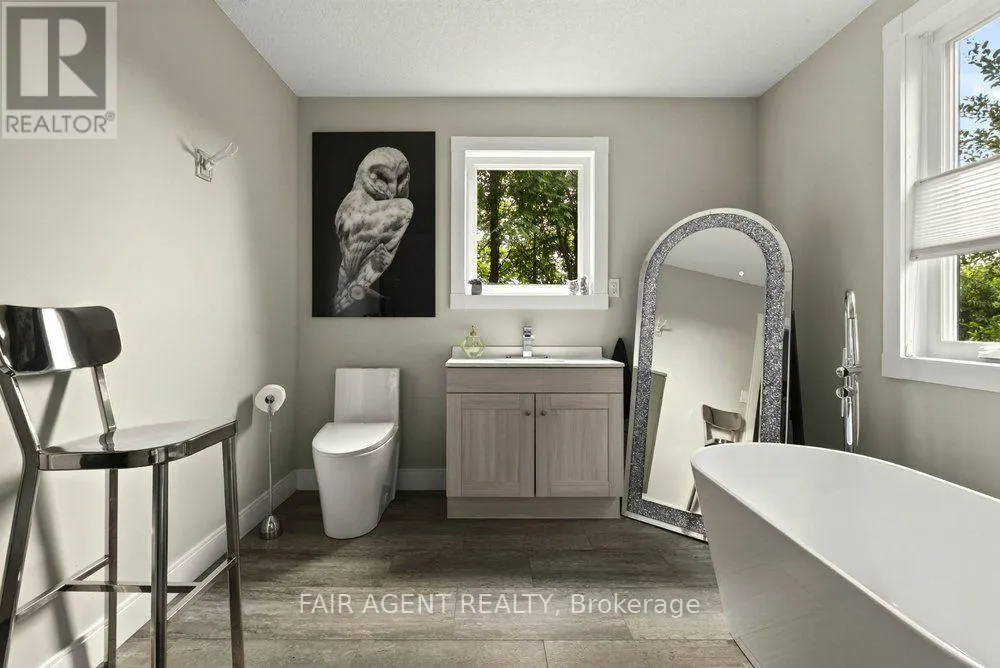5 FIRELANE 14B ROAD