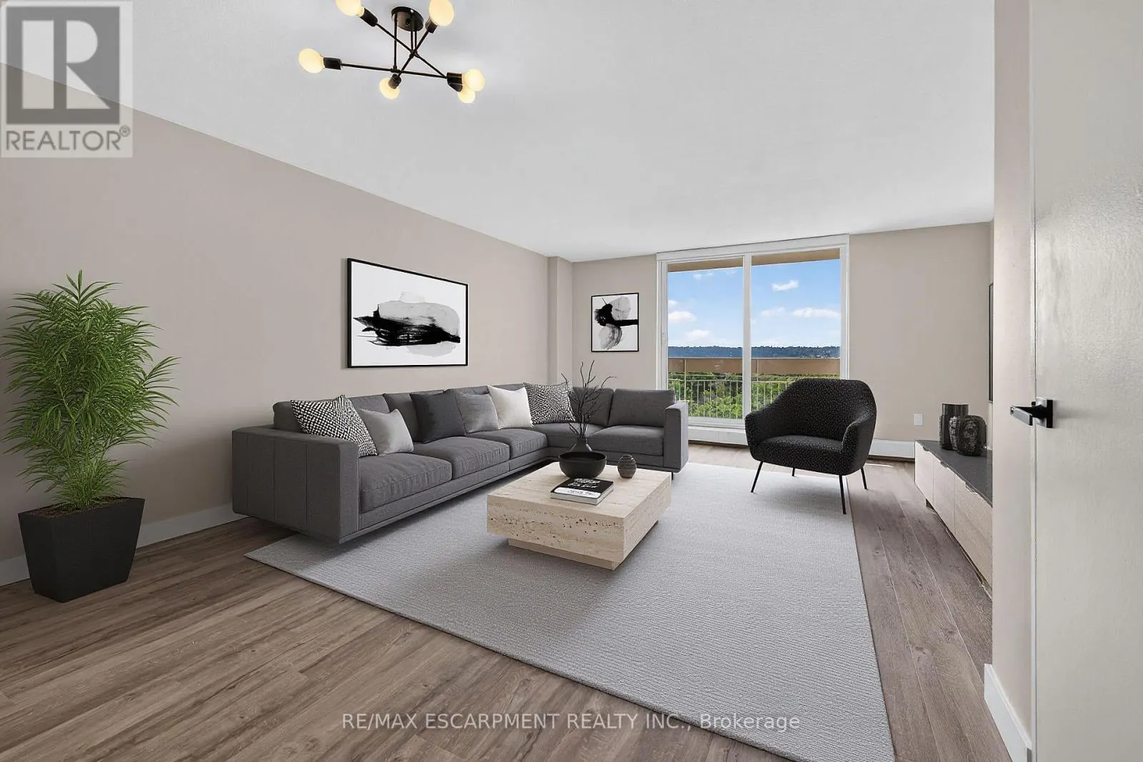 741 - 350 QUIGLEY ROAD