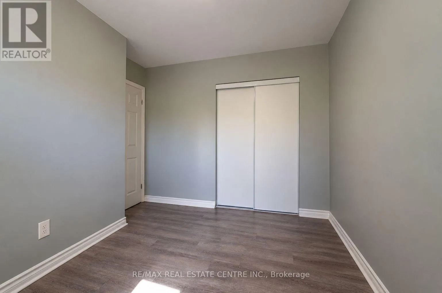 27 WOODMAN DRIVE N