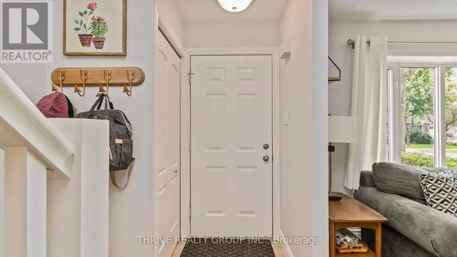 83 SCOTCHMERE CRESCENT