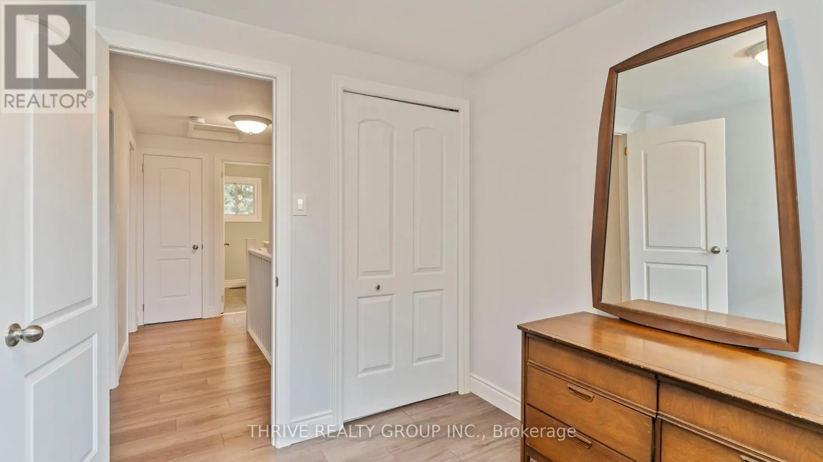 83 SCOTCHMERE CRESCENT