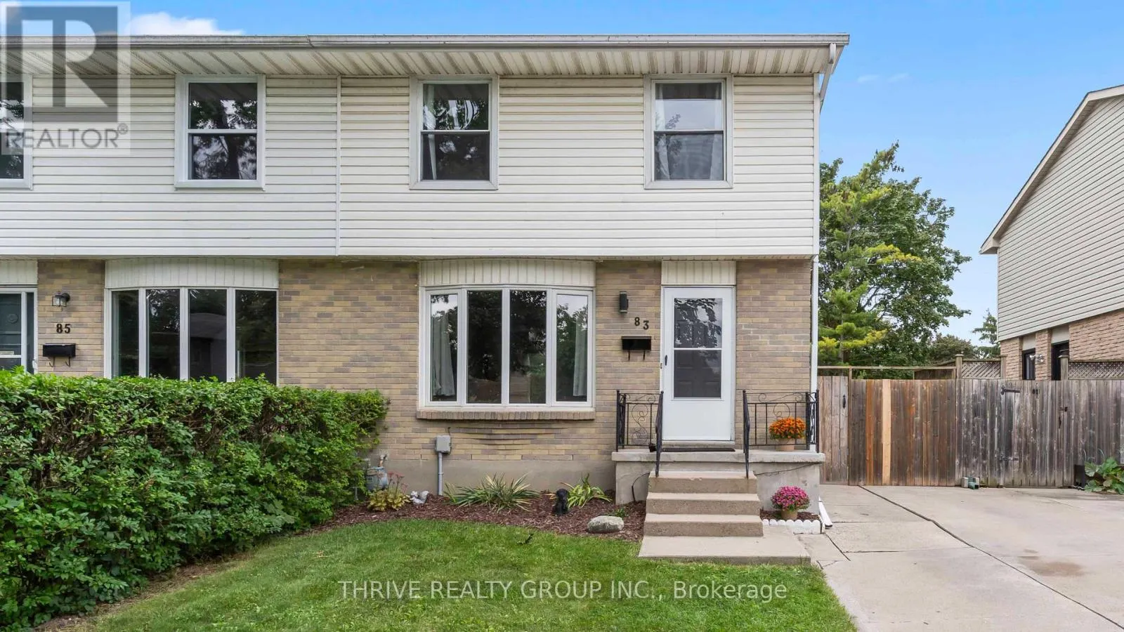 83 SCOTCHMERE CRESCENT