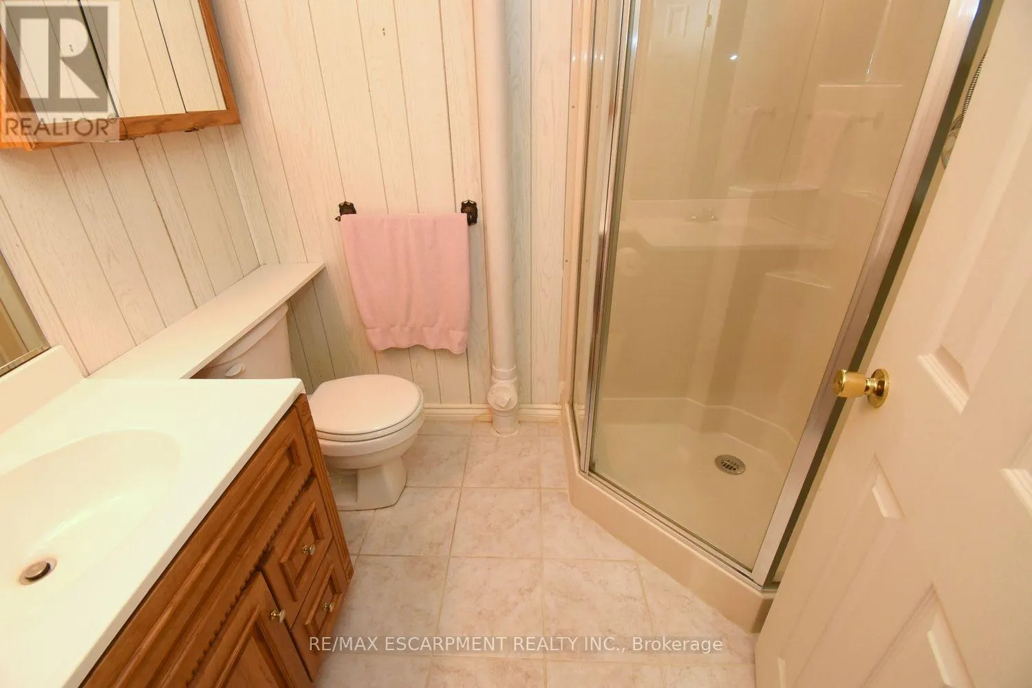 87 JENIFER DRIVE
