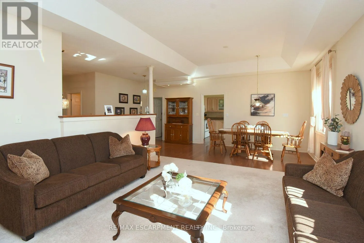 87 JENIFER DRIVE