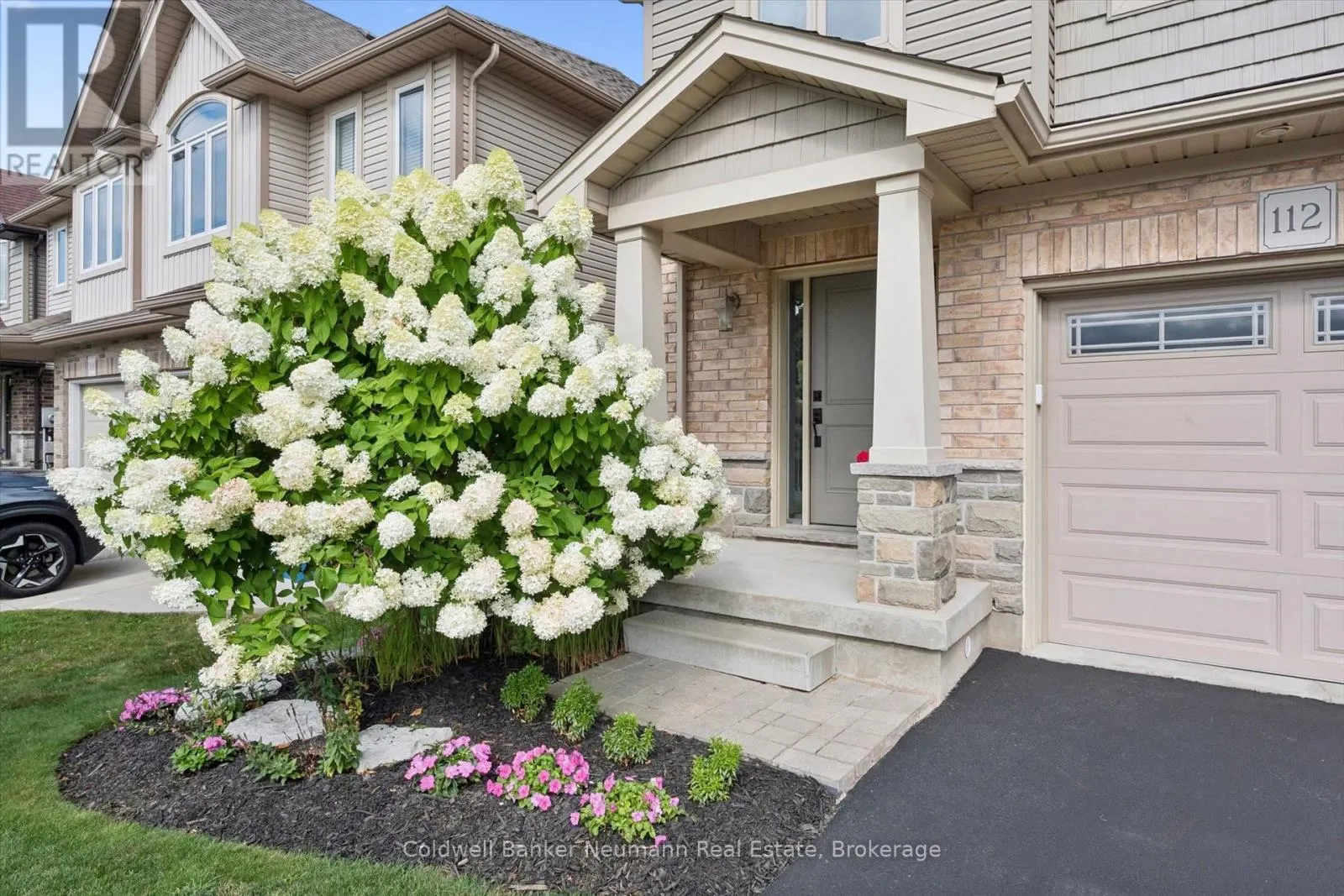 112 DAWES AVENUE