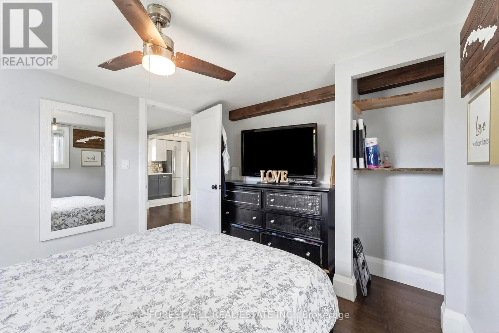 662 COCHRANE ROAD