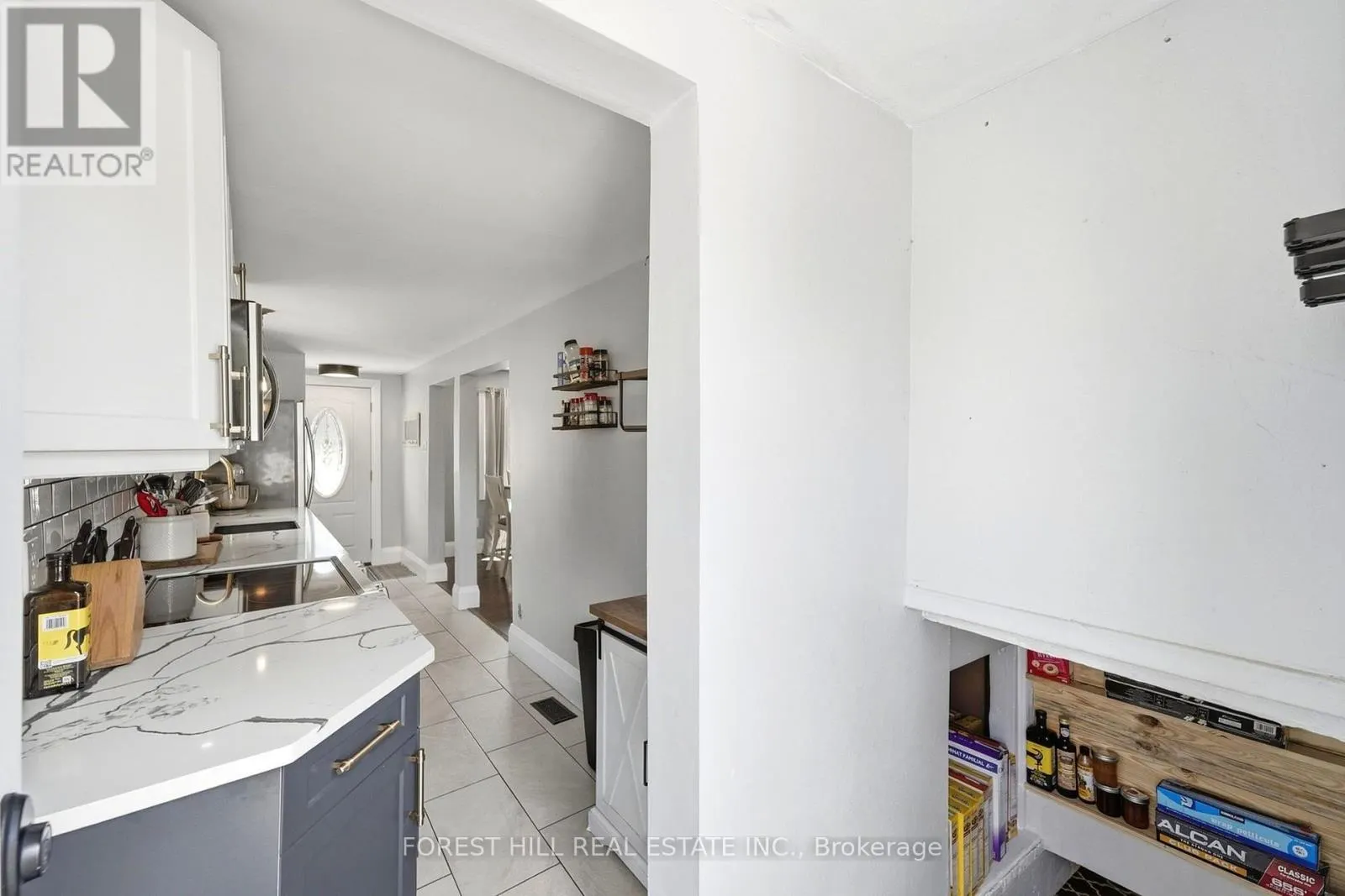 662 COCHRANE ROAD