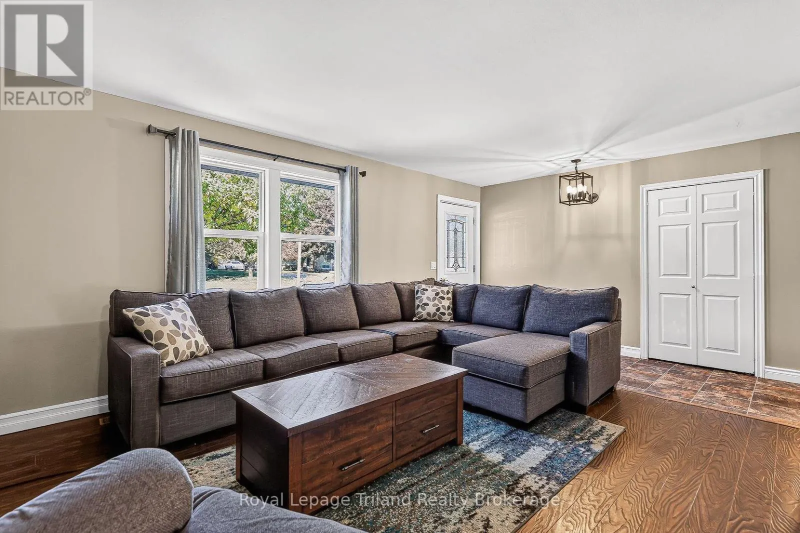 173 WASHINGTON STREET W