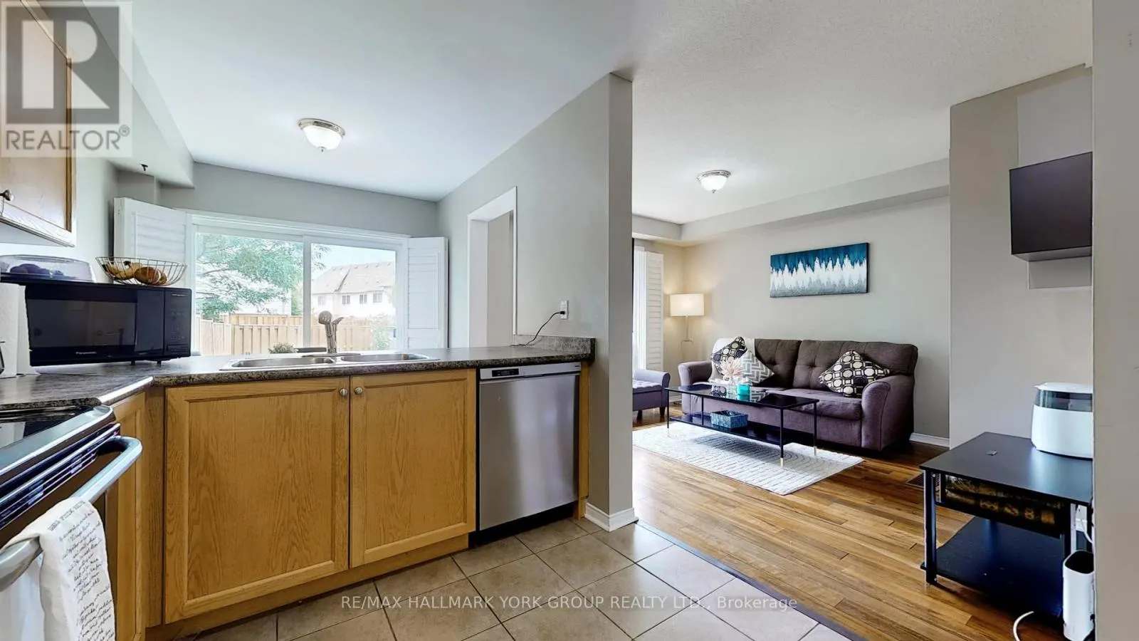 214 BLACKBURN DRIVE