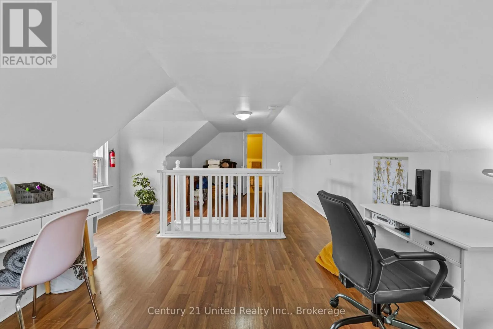 575 BETHUNE STREET