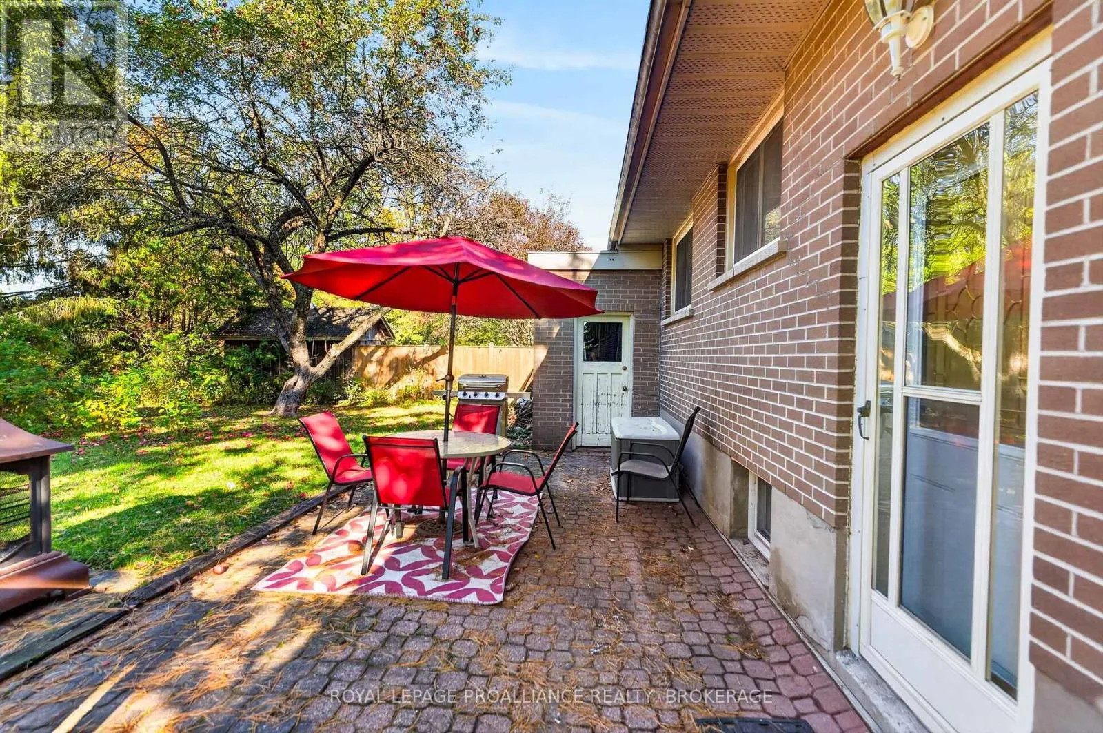 413 MAPLE RIDGE DRIVE