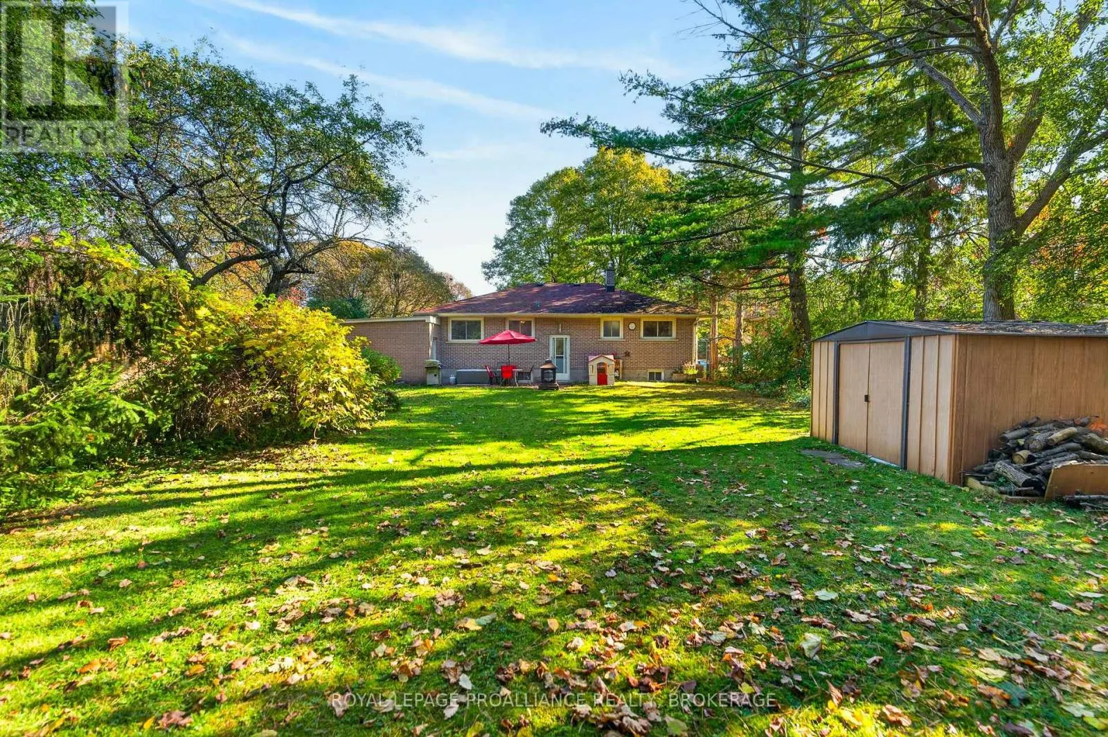 413 MAPLE RIDGE DRIVE