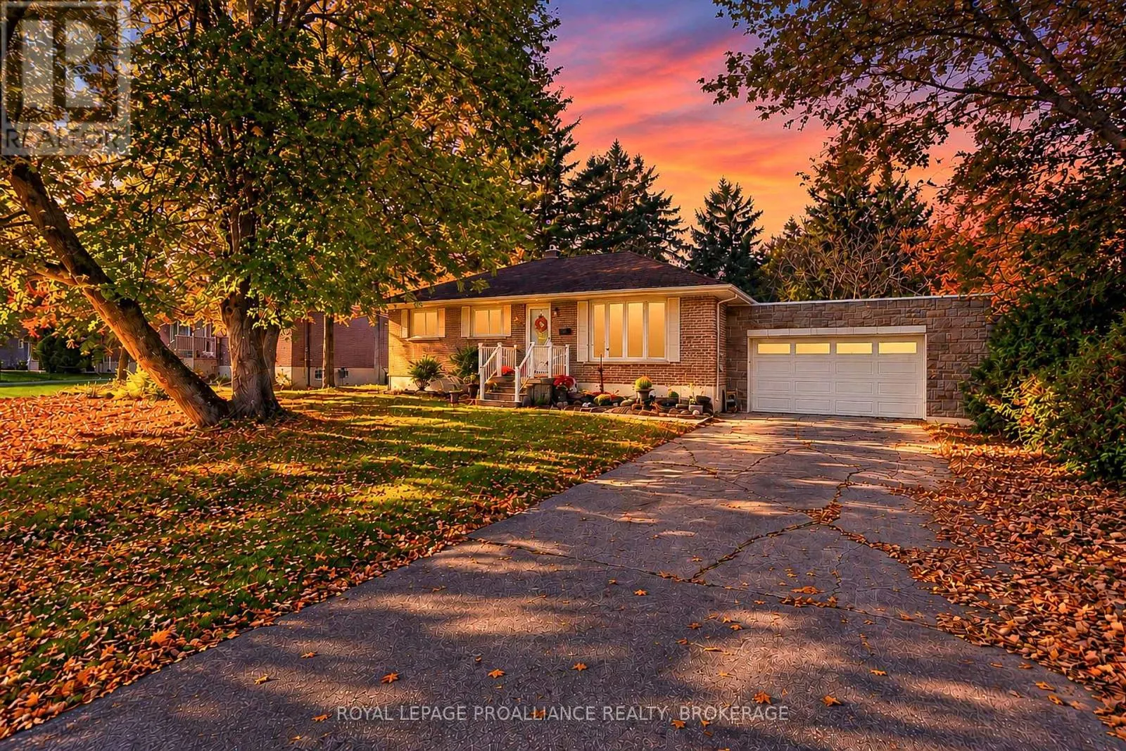 413 MAPLE RIDGE DRIVE