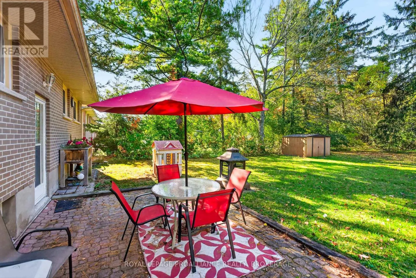 413 MAPLE RIDGE DRIVE