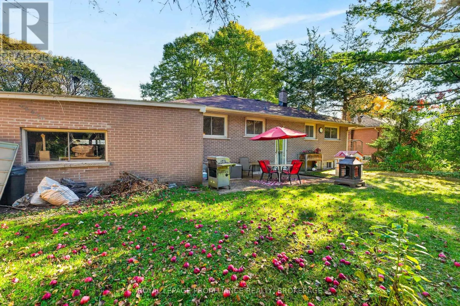 413 MAPLE RIDGE DRIVE